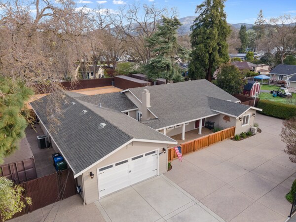 More Photos Of 484 Diablo Rd, Danville Office For Sale