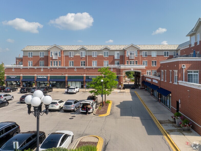 More Photos Of 725-775 N Waukegan Rd, Deerfield Unknown For Lease