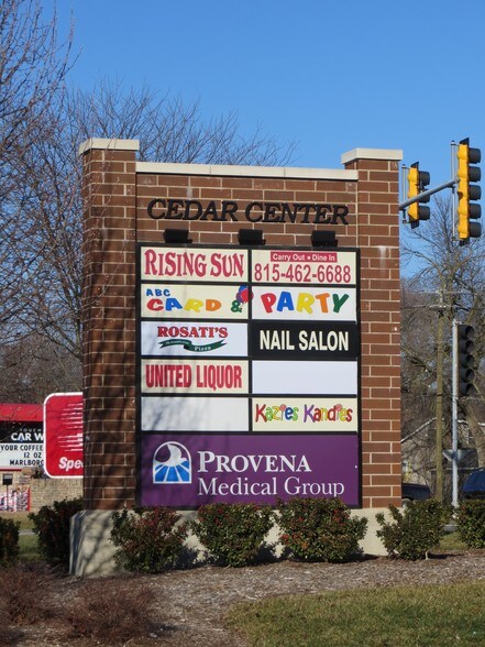 More Photos Of 100-196 W Illinois Hwy, New Lenox Storefront Retail Office For Lease