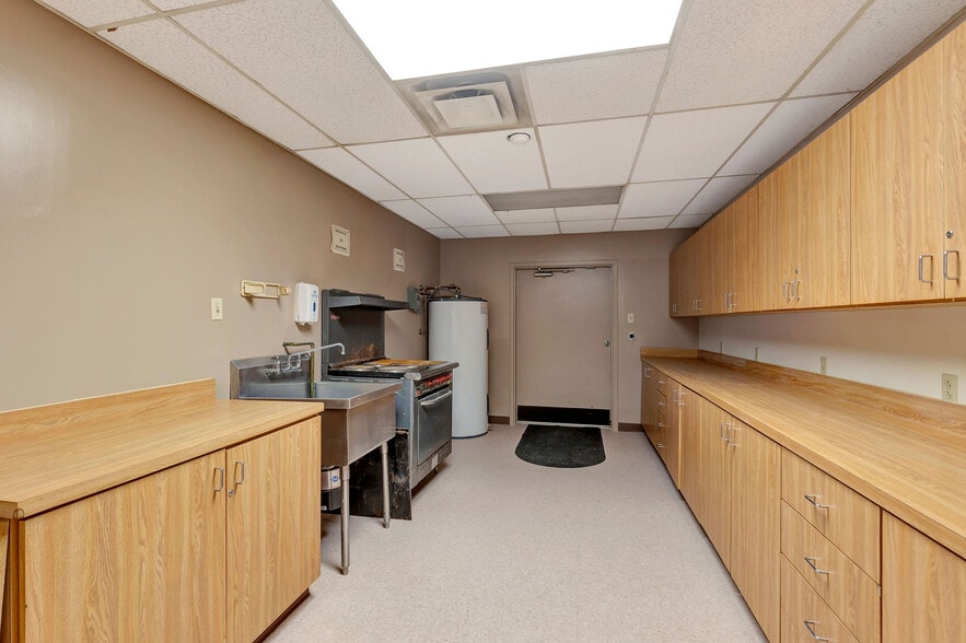 More Photos Of 913 Lebanon St, Monroe Lodge Meeting Hall For Sale