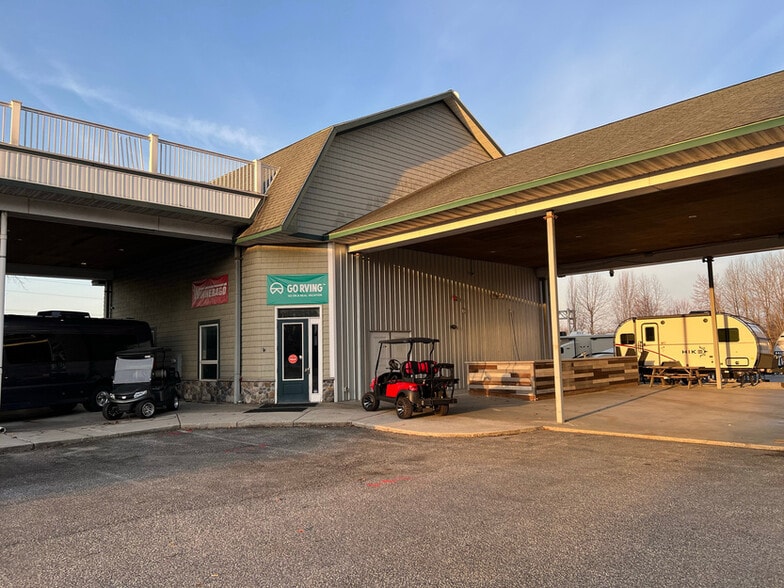 More Photos Of 325 Cleat St, Stevensville Industrial For Sale