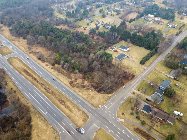 More Photos Of 000 Highland Rd, Hartland Land For Sale