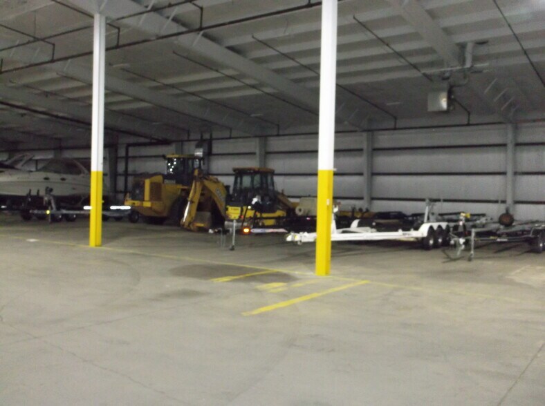 More Photos Of 2896 Vinland St, Oshkosh Industrial For Sale