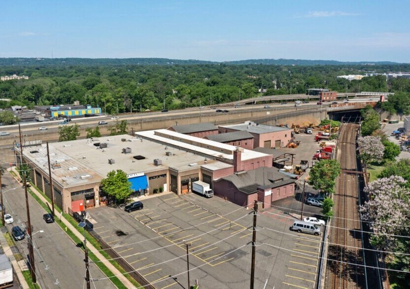 Primary Photo Of 100-118 John F Kennedy Dr N, Bloomfield Warehouse For Lease