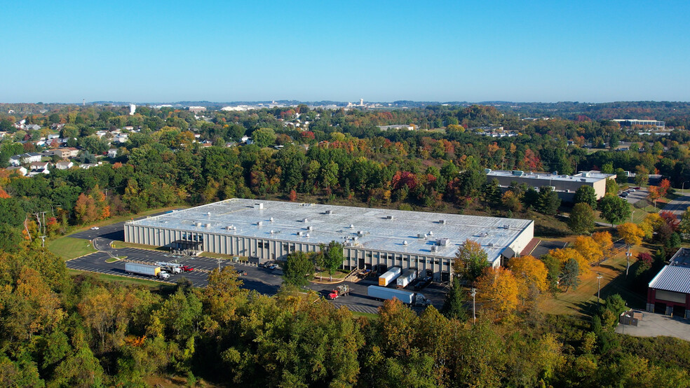 Primary Photo Of 112 Technology Dr, Pittsburgh Warehouse For Lease