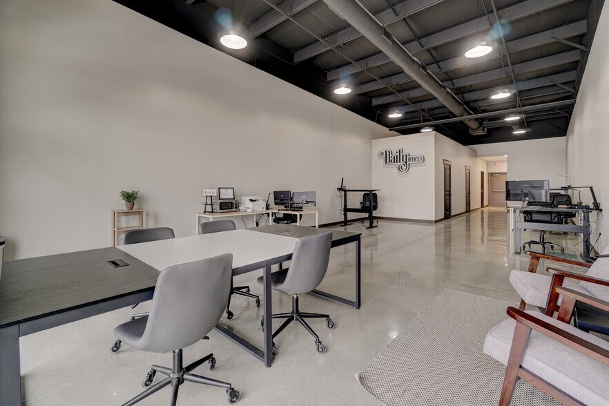 More Photos Of 3408 36th Ave NW, Norman General Retail For Sale