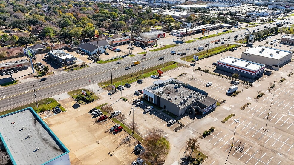 More Photos Of 2310 Highway 6 S, Houston General Retail For Sale