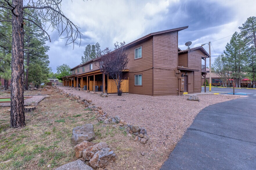 More Photos Of 5829 Buck Springs Rd, Pinetop Hotel For Sale