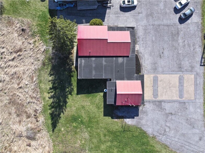 More Photos Of 43748/43752 NY-12 Rt, Alexandria Bay Freestanding For Sale