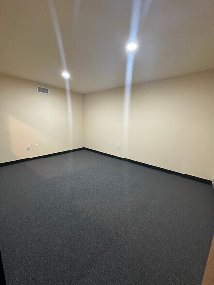 More Photos Of 3608 San Fernando Rd, Glendale Loft Creative Space For Lease