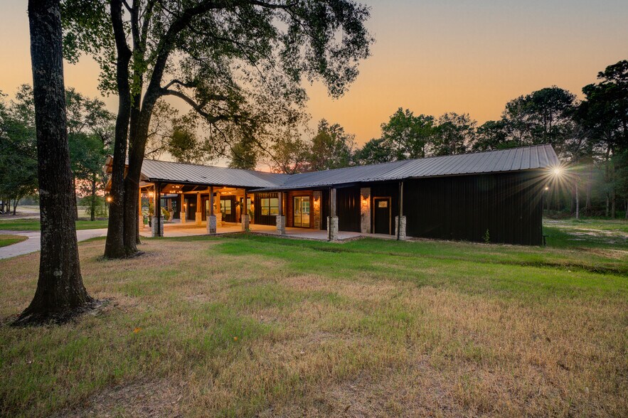 More Photos Of 19323 Belleau Wood Dr, Humble Flex For Sale