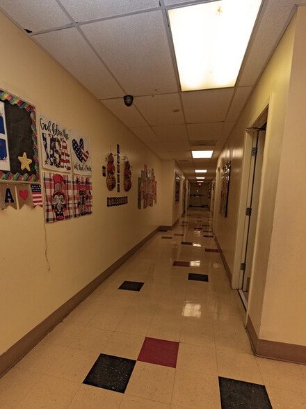 More Photos Of 8190 Pensacola Blvd, Pensacola Specialty For Sale