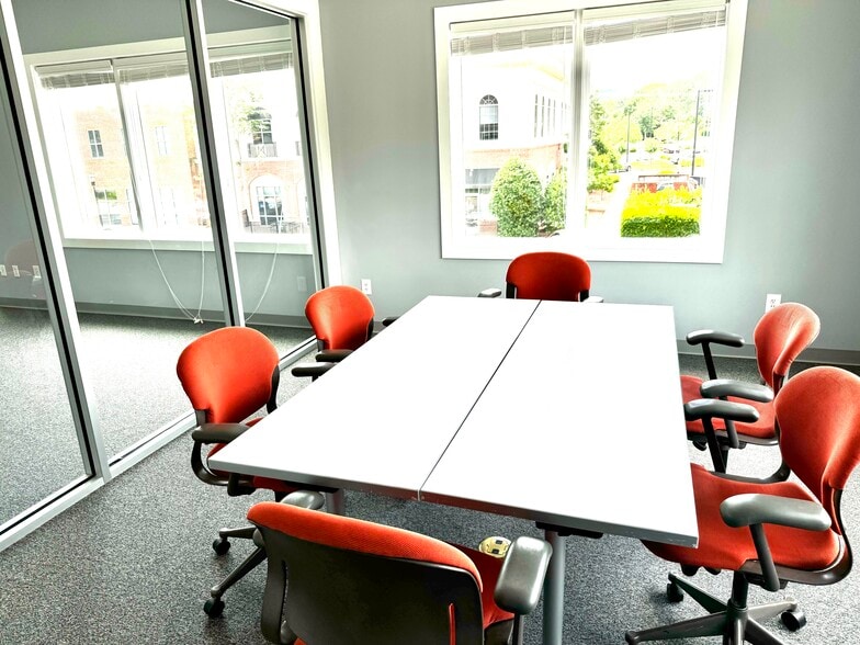 More Photos Of 40100-40150 Moring, Chapel Hill Office For Sale