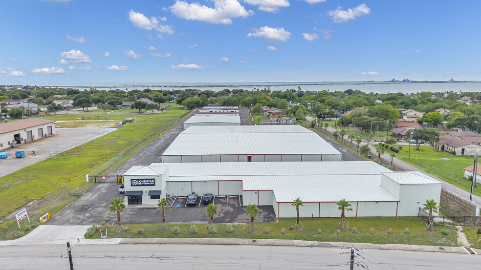 Primary Photo Of 1655 Moore Ave, Portland Self Storage For Sale