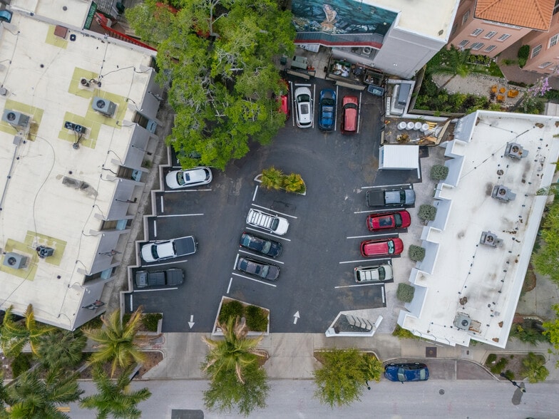 More Photos Of 85 Cocoanut Ave, Sarasota Office For Lease