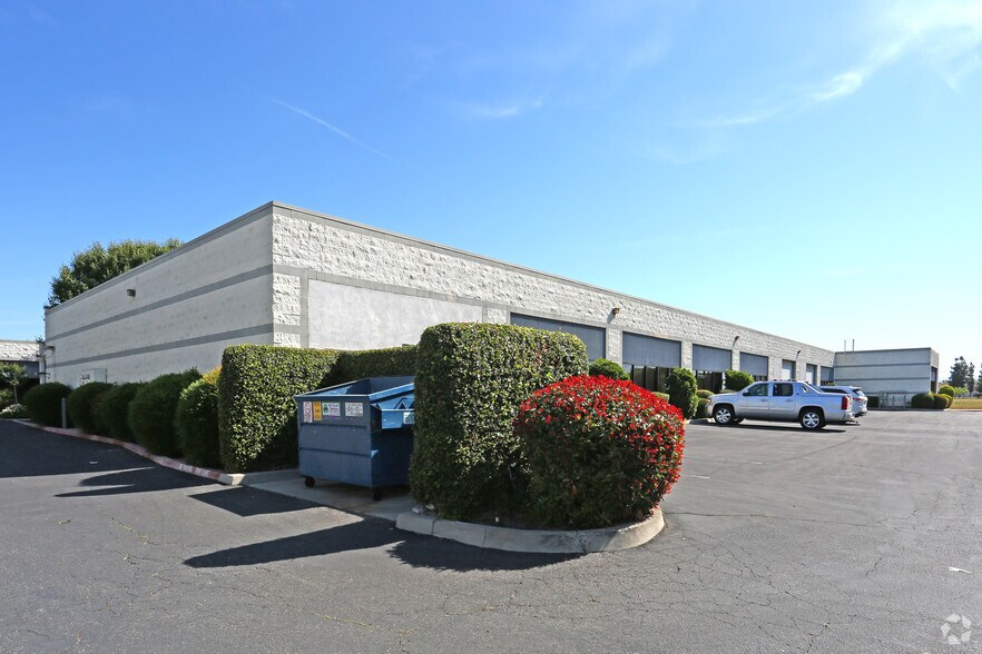 More Photos Of 2590 N Grove Industrial Dr, Fresno Unknown For Lease
