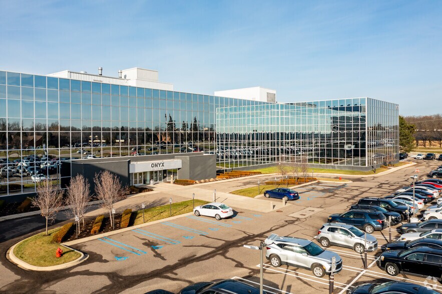 More Photos Of 29777 Telegraph Rd, Southfield Office For Lease