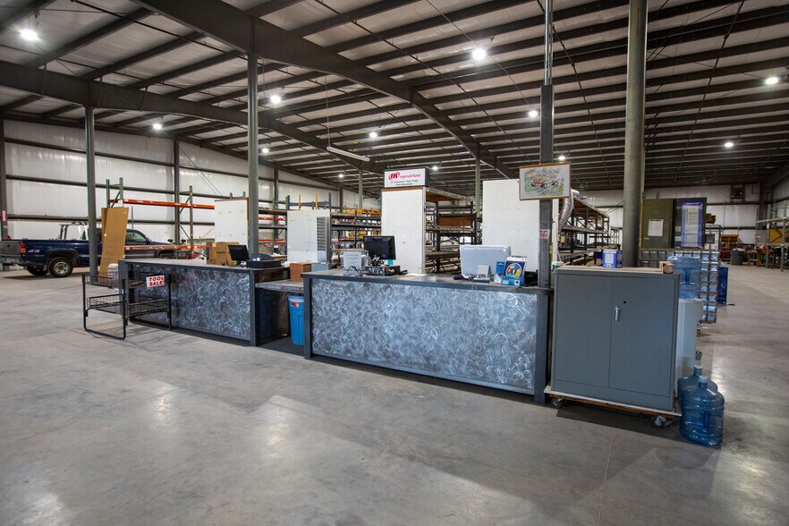 More Photos Of 8989 Roller Coaster Rd, Missoula Warehouse For Sale