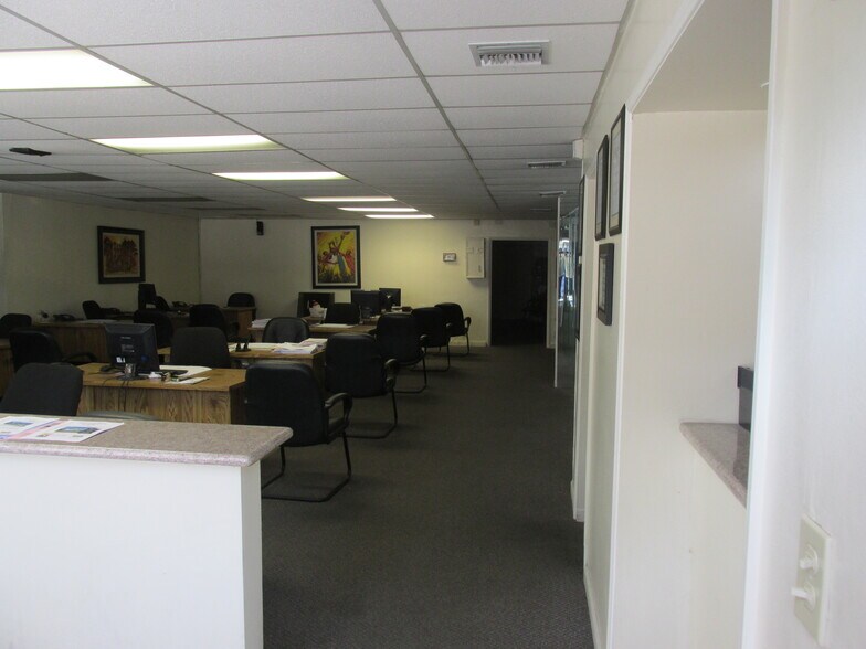 More Photos Of 701-707 N La Brea Ave, Inglewood Medical For Sale