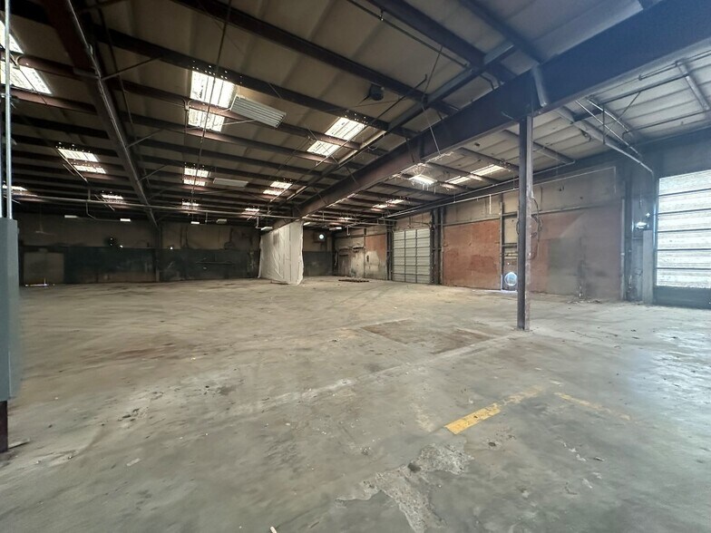 More Photos Of 1662 Murfreesboro Rd, Woodbury General Retail For Sale