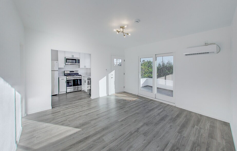 More Photos Of 1147 24th St, Santa Monica Apartments For Sale