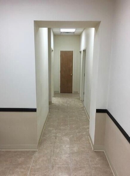 More Photos Of 235 Dongan Hills Ave, Staten Island Medical For Lease