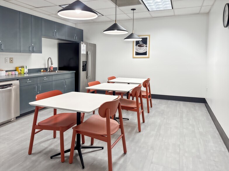 More Photos Of 525 Florida St, Baton Rouge Coworking Space