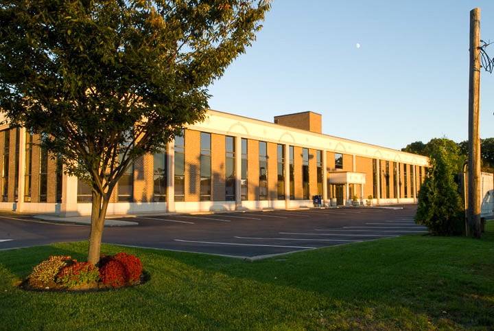 More Photos Of 500 W Main St, Babylon Medical For Lease