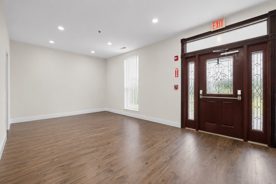 More Photos Of 419 Pin Hook Rd, Spring City Assisted Living For Sale