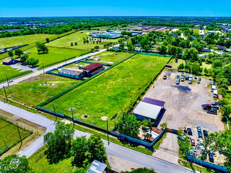 More Photos Of 5620 Acres dr, Houston Land For Lease