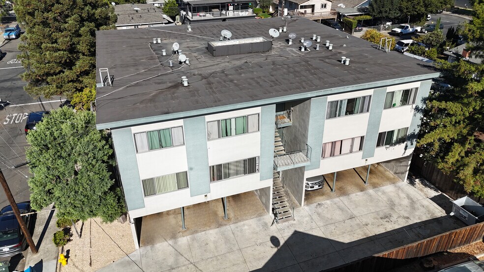 50 Dumbarton Ave, Redwood City, CA 94063 Apartments For Sale