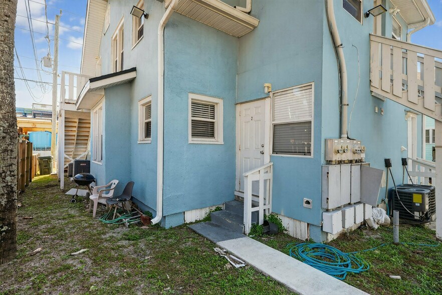 More Photos Of 609 Ora St, Daytona Beach Apartments For Sale