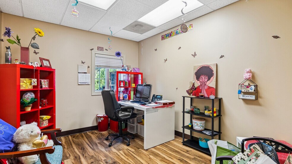 More Photos Of 2149 Valleygate Dr, Fayetteville Medical For Sale