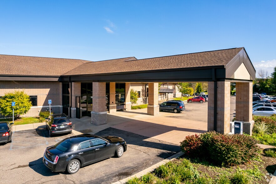 More Photos Of 600 Health Park Blvd, Grand Blanc Medical For Lease