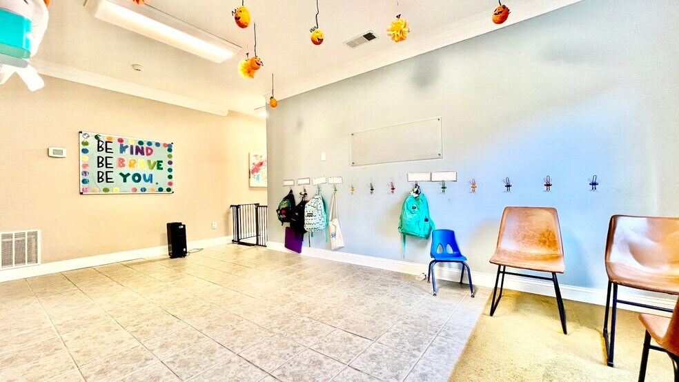 More Photos Of 4080 McGinnis Ferry Rd, Alpharetta Office For Sale