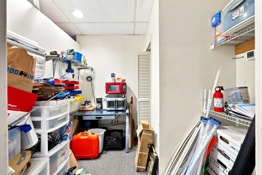 More Photos Of 2701 N Croatan Hwy, Kill Devil Hills Office For Sale