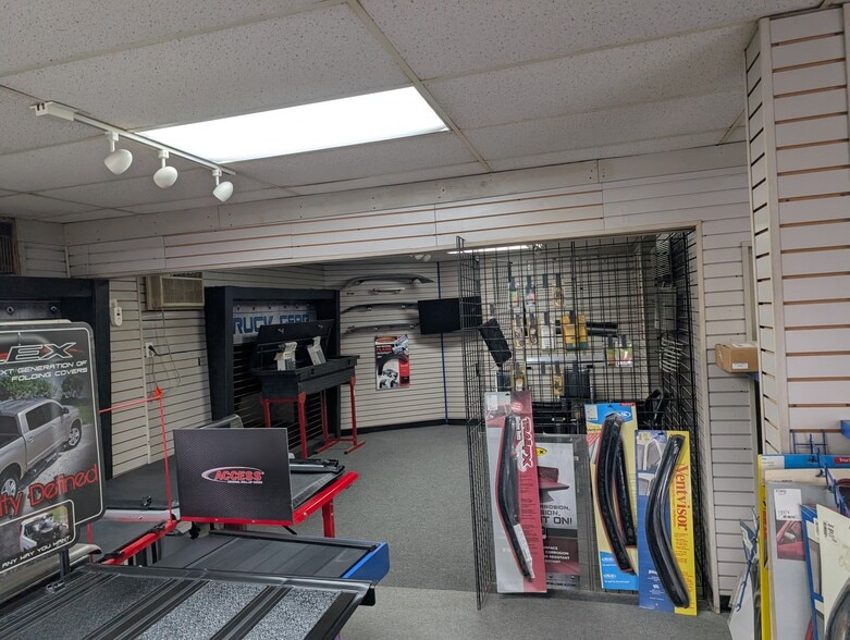 More Photos Of 158 S White Horse Pike, Audubon Auto Repair For Sale