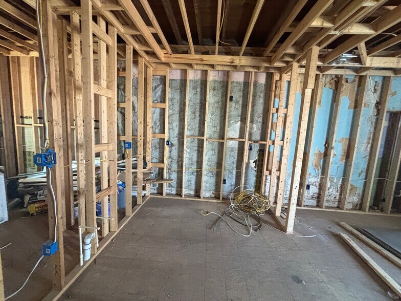 More Photos Of 539-547 45th St, Baltimore Apartments For Sale