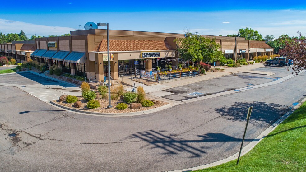 More Photos Of 610 Garrison St, Lakewood Flex For Lease