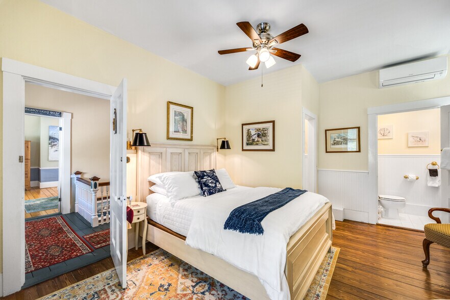 More Photos Of 1861 Main St, Brewster Hospitality For Sale