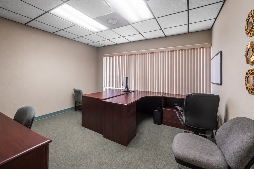 More Photos Of 760 S Stapley Dr, Mesa Office For Sale