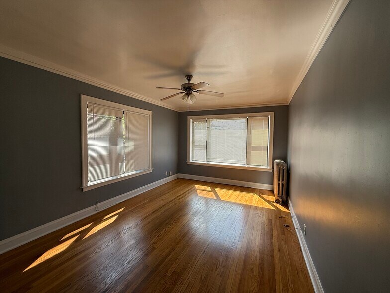 More Photos Of 8259 S Loomis Blvd, Chicago Apartments For Sale