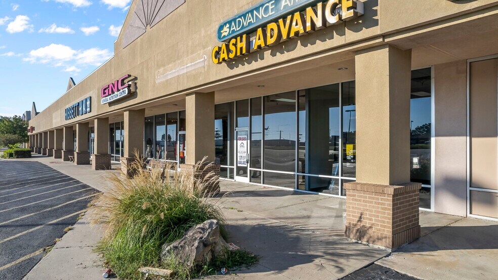 More Photos Of 1213 S Main St, Sikeston Unknown For Lease