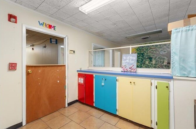 More Photos Of 806 Pershing Ave, Lufkin Daycare Center For Sale