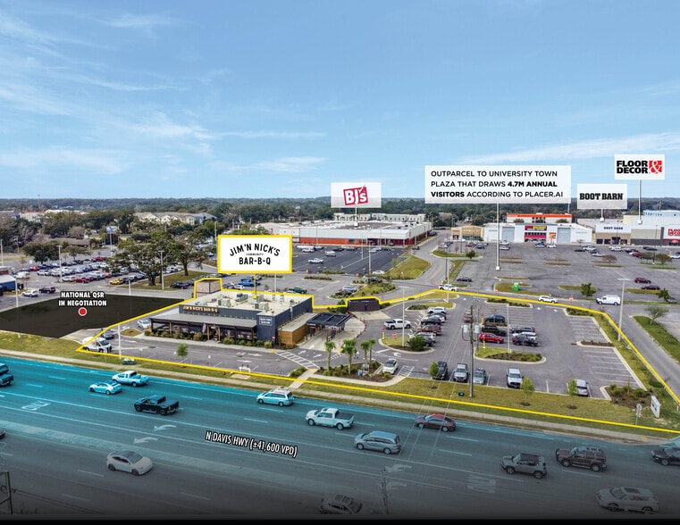More Photos Of 7011 N Davis Hwy, Pensacola Restaurant For Sale
