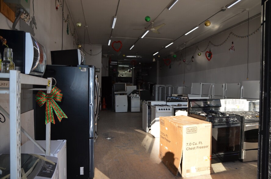 More Photos Of 451 E Tremont Ave, Bronx Storefront Retail Office For Sale