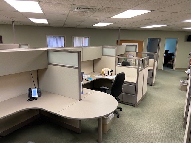 More Photos Of 3910 Adler Pl, Bethlehem Office For Sale