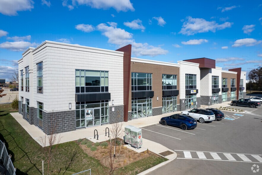 More Photos Of 3485 Rebecca St, Oakville General Retail For Lease