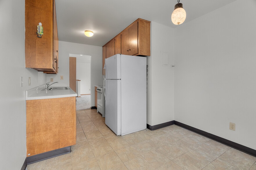 More Photos Of 1010 Lafond Ave, Saint Paul Apartments For Sale