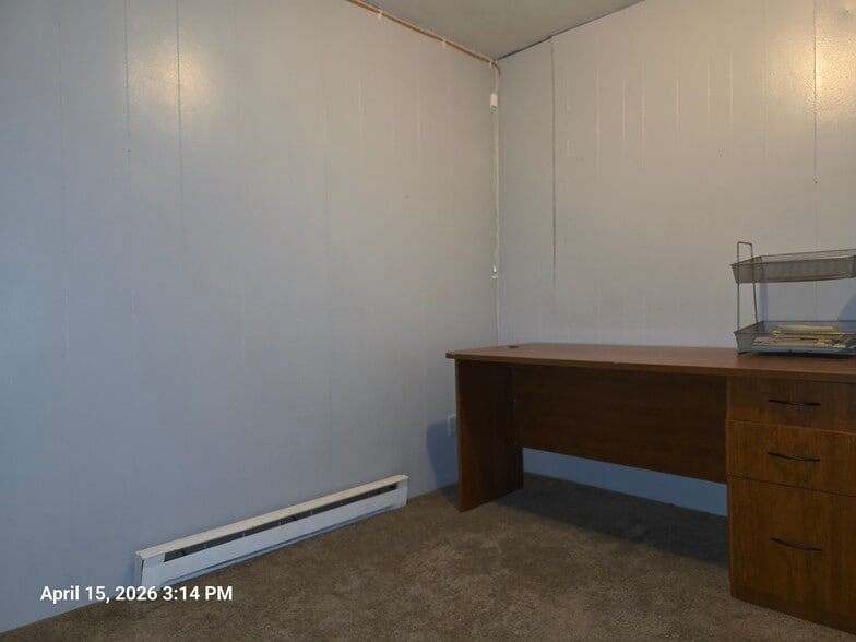 More Photos Of 417 Saint James Ave, Wynot Storefront Retail Residential For Sale